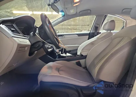 2019 Hyundai Sonata Se z USA, uszkodzony, nr VIN 5NPE24AF8KH762296